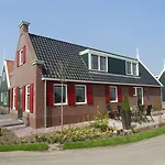 De Beemster | Near Amsterdam منتزه العطل 3*