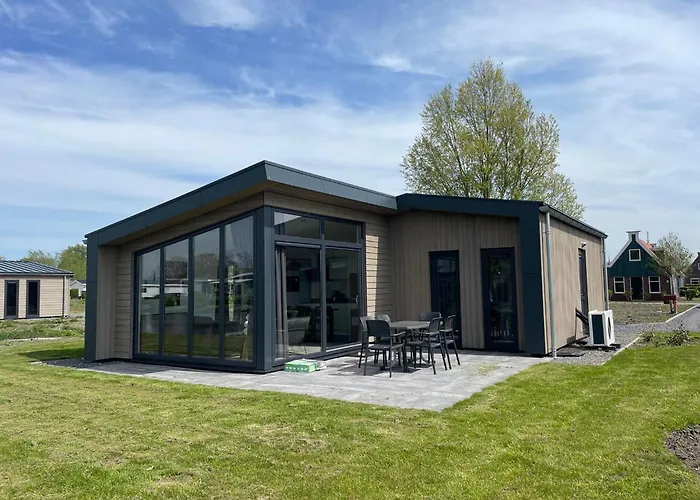 De Beemster | Near Amsterdam 3*